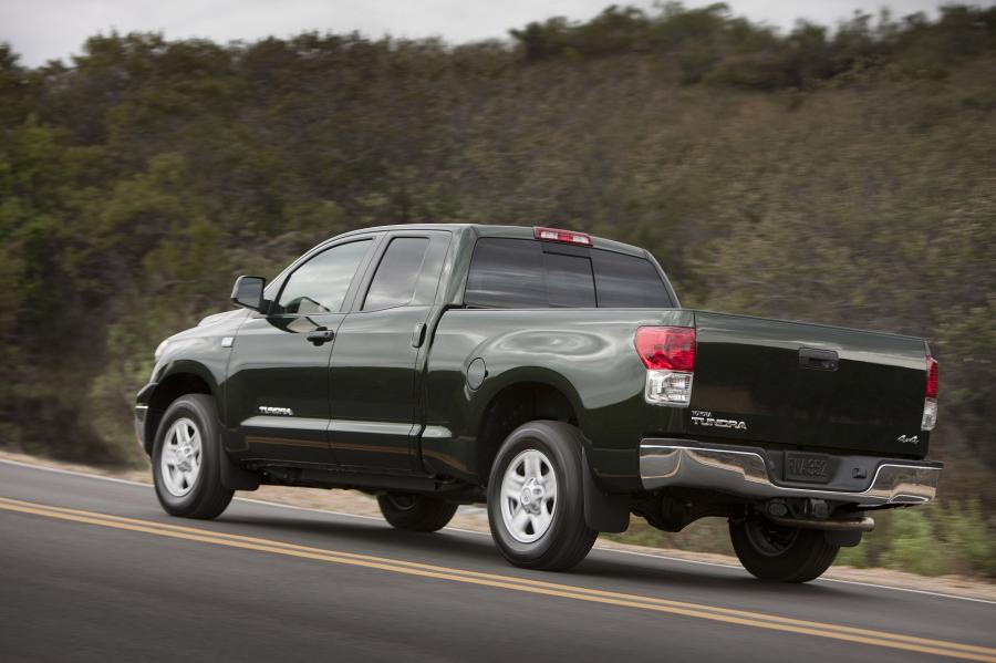  Toyota Tundra Double Cab 2010 года  (фото 18 из 30)